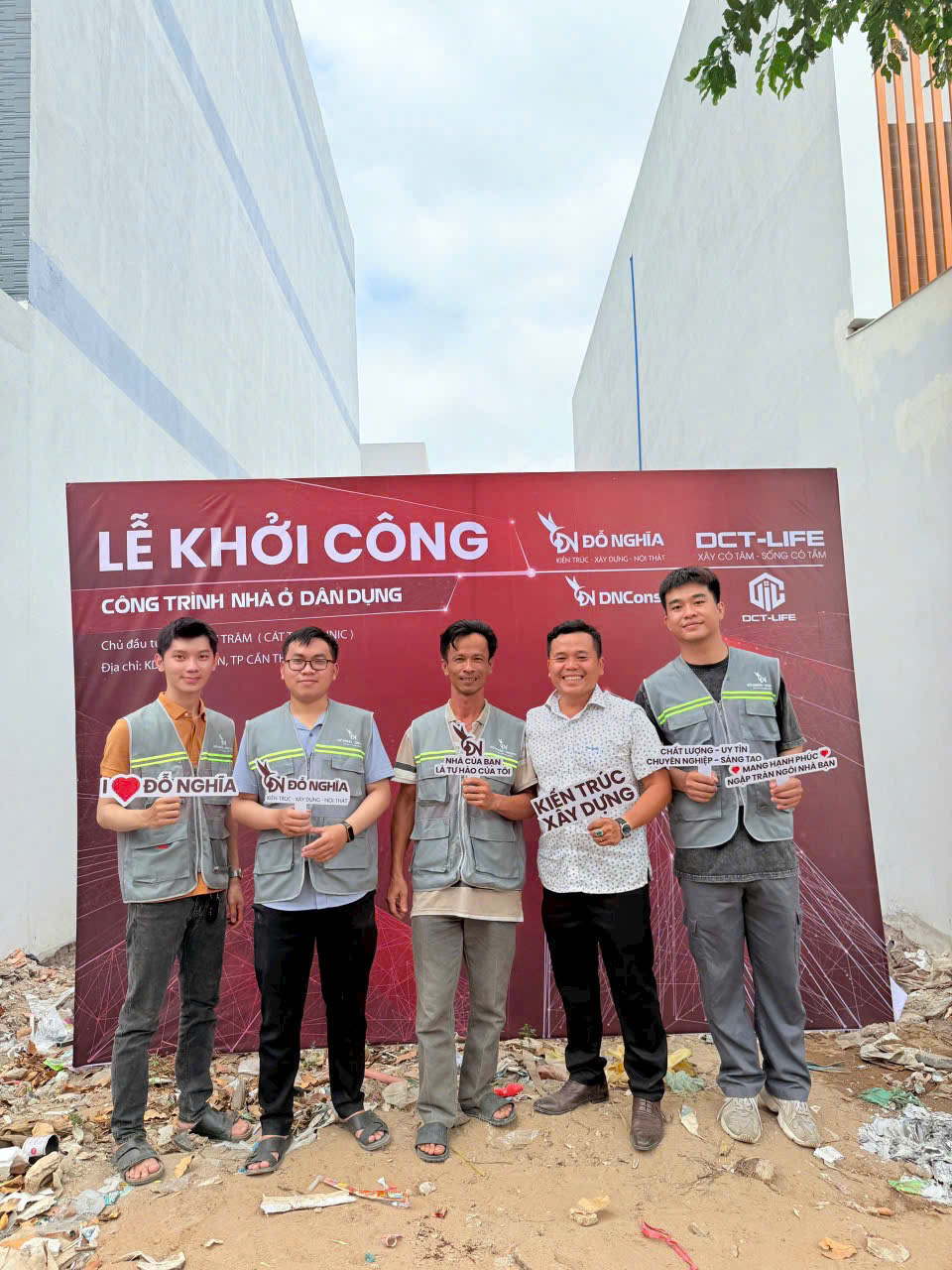 ĐỘI NGŨ NHÂN VIÊN